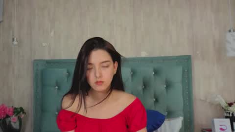 Snapshot of marcelaa_fox chatting on 09-13-25, 09:03 Marcela online show from 09-13-25, 09:03