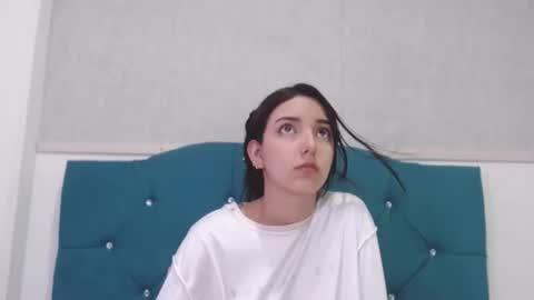 Snapshot of marcelaa_fox chatting on 09-16-25, 08:26 Marcela online show from 09-16-25, 08:26