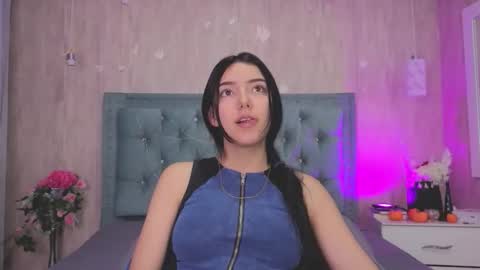 Snapshot of marcelaa_fox chatting on 11-20-25, 09:36 Marcela online show from 11-20-25, 09:36