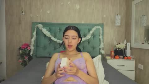 Snapshot of marcelaa_fox chatting on 11-26-25, 07:26 Marcela online show from 11-26-25, 07:26