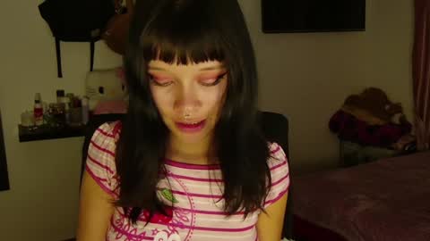 Snapshot of marceline_0 chatting on 12-13-24, 12:42 Marceline  online show from 12-13-24, 12:42