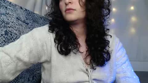 Snapshot of marceline_uu chatting on 01-05-25, 09:47 M A R C I online show from 01-05-25, 09:47