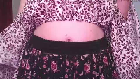 Snapshot of marceline_uu chatting on 01-31-25, 02:48 M A R C I online show from 01-31-25, 02:48