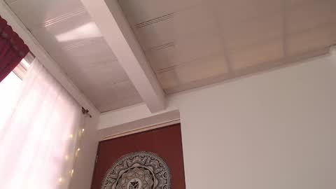 Snapshot of marceline_uu chatting on 02-19-25, 07:27 M A R C I online show from 02-19-25, 07:27