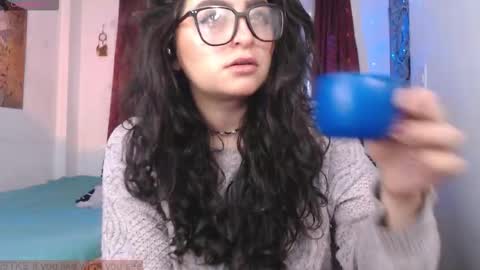 Snapshot of marceline_uu chatting on 12-14-25, 11:04 M A R C I online show from 12-14-25, 11:04