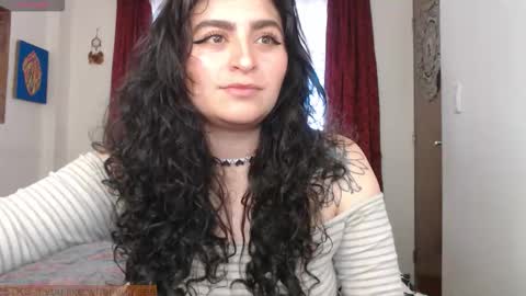 Snapshot of marceline_uu chatting on 12-16-25, 04:12 M A R C I online show from 12-16-25, 04:12