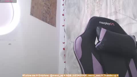 Snapshot of marceline_uu chatting on 07-22-26, 12:41 M A R C I online show from 07-22-26, 12:41