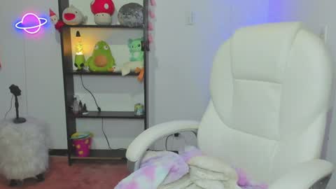 Snapshot of marcelinegh chatting on 01-31-25, 02:07 Marceline online show from 01-31-25, 02:07