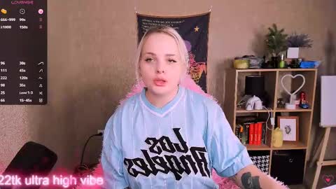 Sara online show from 02-09-25, 12:19