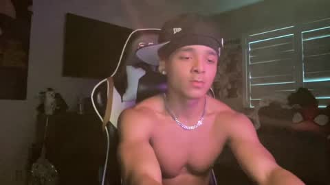 Snapshot of marcellorey chatting on 07-16-26, 02:28 poyzennus online show from 07-16-26, 02:28