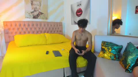 Snapshot of marcelo_cazas chatting on 09-17-25, 02:57 ruy jex online show from 09-17-25, 02:57