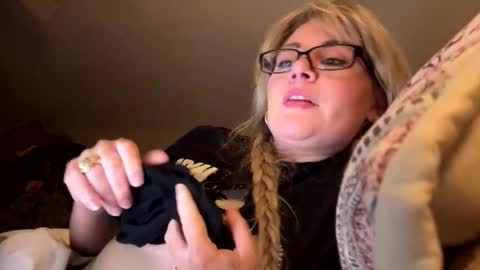 Marci Wallace online show from 11-09-25, 06:44