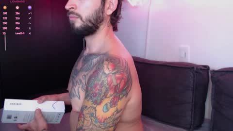 Snapshot of marco_allison43 chatting on 10-26-25, 09:42 marco_allison43 online show from 10-26-25, 09:42