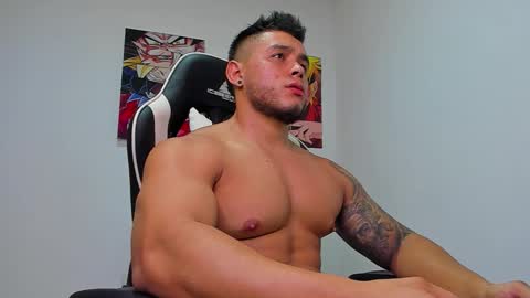 Snapshot of marco_diaz1 chatting on 03-28-26, 01:05 Marco Diaz online show from 03-28-26, 01:05