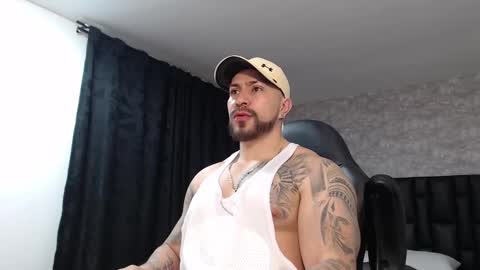 Snapshot of marco_donaruma chatting on 01-16-25, 11:04 marco donaruma online show from 01-16-25, 11:04