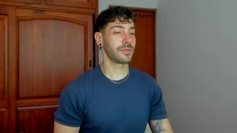 Snapshot of marco_tahani_ chatting on 05-06-26, 01:05 Marco IG marco tahani online show from 05-06-26, 01:05