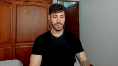 Snapshot of marco_tahani_ chatting on 06-03-26, 04:45 Marco IG marco tahani online show from 06-03-26, 04:45