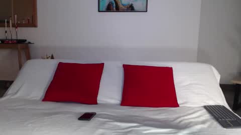 Snapshot of marcoandpolo01 chatting on 01-07-26, 06:16 Marco Polo online show from 01-07-26, 06:16