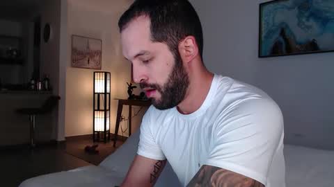 Snapshot of marcoandpolo01 chatting on 02-05-26, 05:01 Marco Polo online show from 02-05-26, 05:01