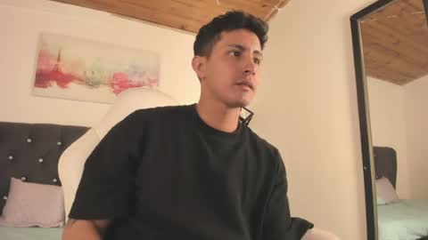 Snapshot of marcos_vieyra chatting on 05-29-26, 08:40 marcos_vieyra online show from 05-29-26, 08:40