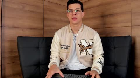 Marco Sullivan online show from 01-11-25, 11:34