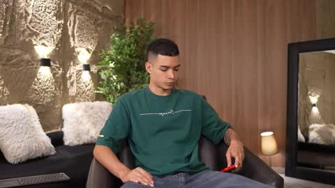 Marco and Ethan online show from 10-01-25, 04:07