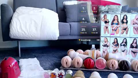 Marc online show from 11-15-25, 01:51