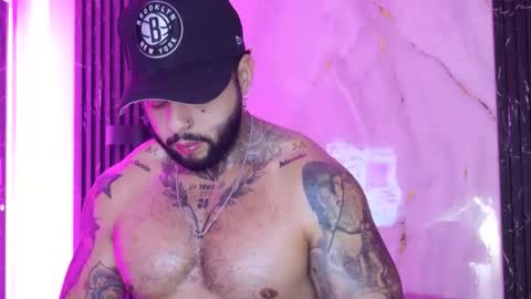 Snapshot of marcus_fit1 chatting on 03-04-26, 01:55 Marcus online show from 03-04-26, 01:55