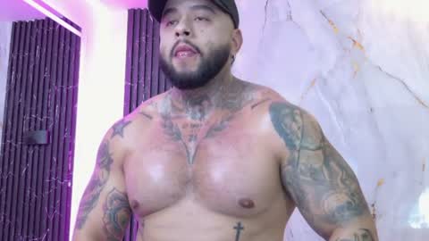 Snapshot of marcus_fit1 chatting on 06-11-26, 08:40 Marcus online show from 06-11-26, 08:40
