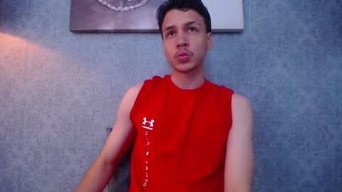 Snapshot of marcus_hanks chatting on 01-26-25, 03:59 Marcus Hanks online show from 01-26-25, 03:59