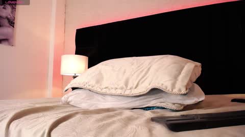 Snapshot of marcus_hanks chatting on 02-08-25, 11:12 Marcus Hanks online show from 02-08-25, 11:12