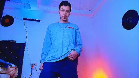 Marcus hanks1 online show from 06-19-26, 01:32