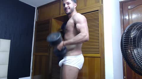 Snapshot of marcus_lafourt chatting on 02-05-25, 11:28 marcus_lafourt online show from 02-05-25, 11:28