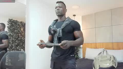 Snapshot of marcusblack_ chatting on 01-12-26, 01:05 Marcusssss online show from 01-12-26, 01:05