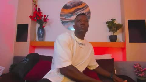 Snapshot of marcusblack_ chatting on 01-17-26, 02:55 Marcusssss online show from 01-17-26, 02:55