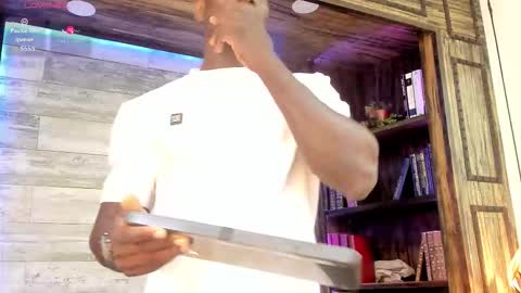 Snapshot of marcusblack_ chatting on 02-10-26, 11:47 Marcusssss online show from 02-10-26, 11:47