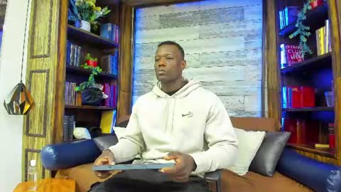 Snapshot of marcusblack_ chatting on 07-14-26, 12:11 Marcusssss online show from 07-14-26, 12:11