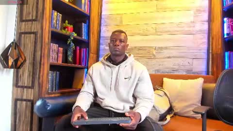 Snapshot of marcusblack_ chatting on 07-18-26, 12:42 Marcusssss online show from 07-18-26, 12:42