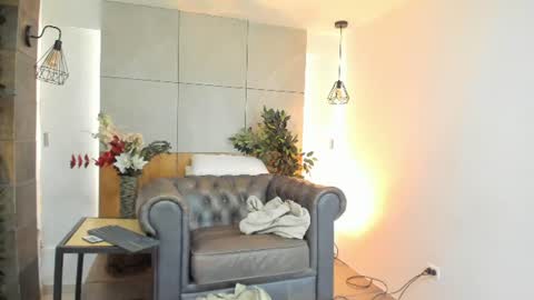 Snapshot of marcusblack_ chatting on 08-04-26, 11:57 Marcusssss online show from 08-04-26, 11:57