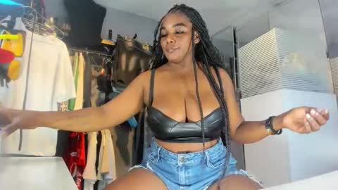 Mareia online show from 12-19-25, 05:53