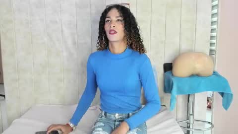 Snapshot of marfilastrom chatting on 10-21-25, 08:09 marfilastrom online show from 10-21-25, 08:09