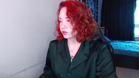 Snapshot of margaret_wilson chatting on 06-14-26, 05:15 Margaret online show from 06-14-26, 05:15