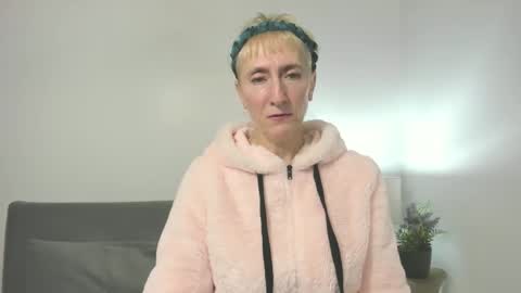 margaretmature online show from 10-16-25, 03:13