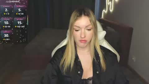 Snapshot of margaretsweet1 chatting on 07-14-26, 04:50 Margaret online show from 07-14-26, 04:50