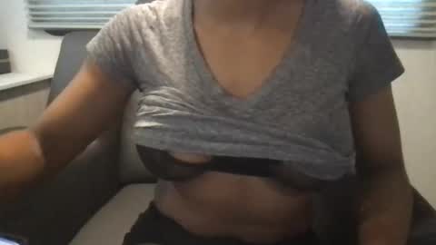 Snapshot of margaux_lumiere chatting on 09-20-25, 12:28 margaux_lumiere online show from 09-20-25, 12:28