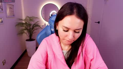Snapshot of margeritirell chatting on 07-10-26, 03:22 Margo online show from 07-10-26, 03:22