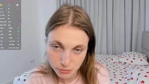 Mia online show from 03-28-26, 07:13