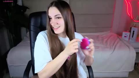 Margo online show from 04-16-26, 02:34