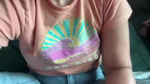 Elle online show from 07-17-26, 02:45