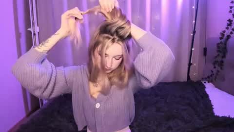 Snapshot of margorozentals chatting on 07-16-26, 10:16 Margo online show from 07-16-26, 10:16